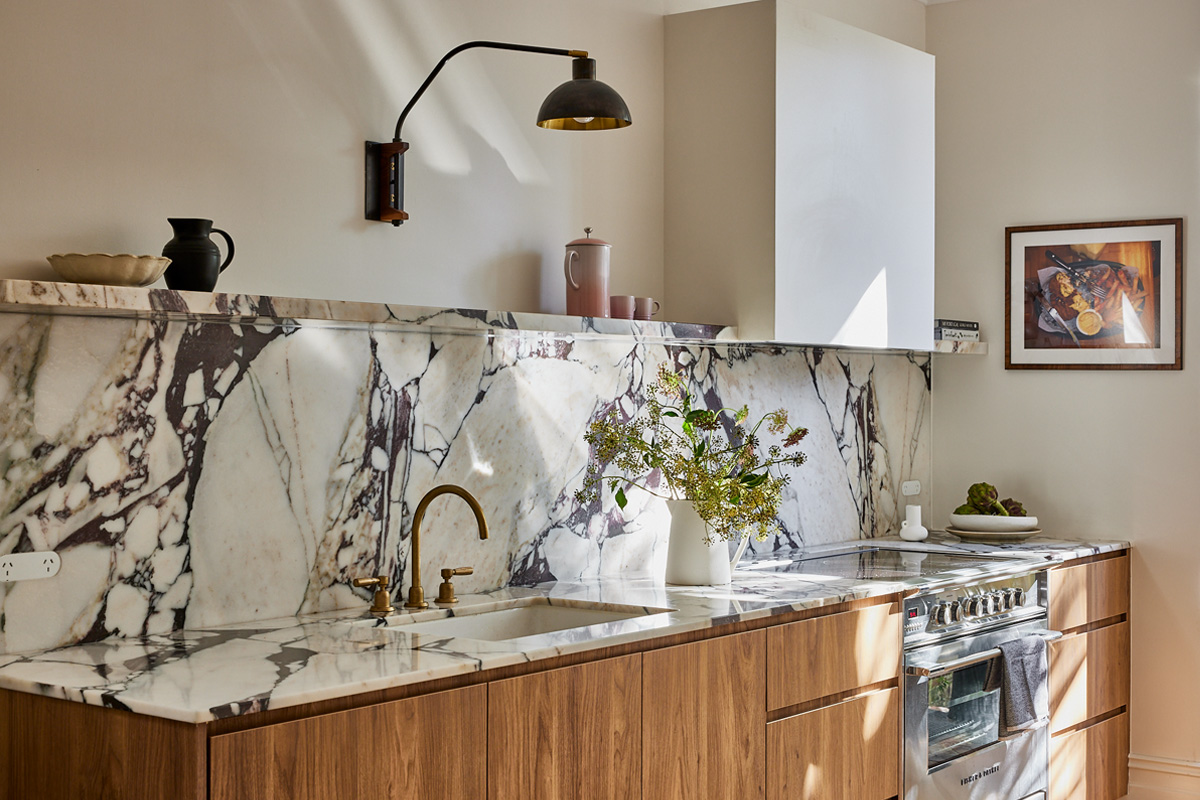 Blue Tea Kitchens & Bathrooms 公开业务图片